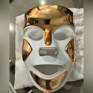 Dr. Dennis Gross Skincare
DRx SpectraLite™ FaceWare Pro